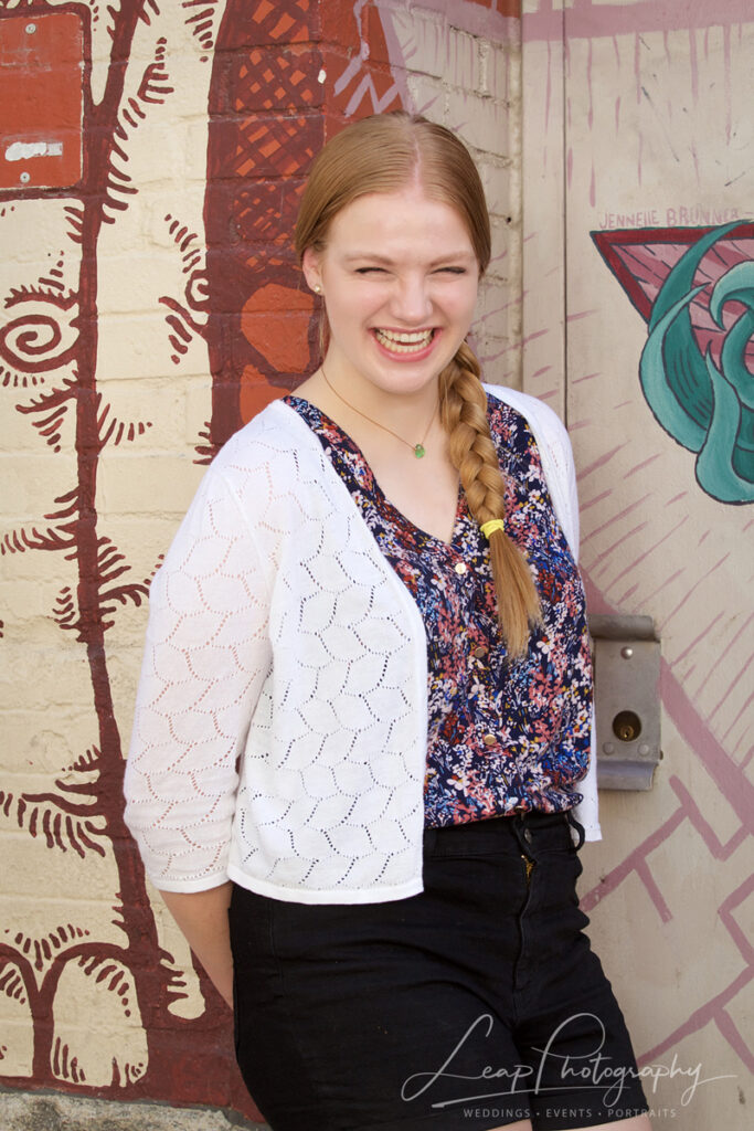 freak alley senior photo