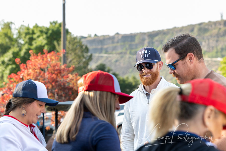 registration at golf tournament