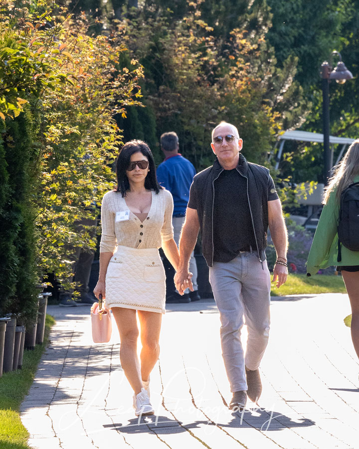 Jeff Bezos & Lauren Sanchez